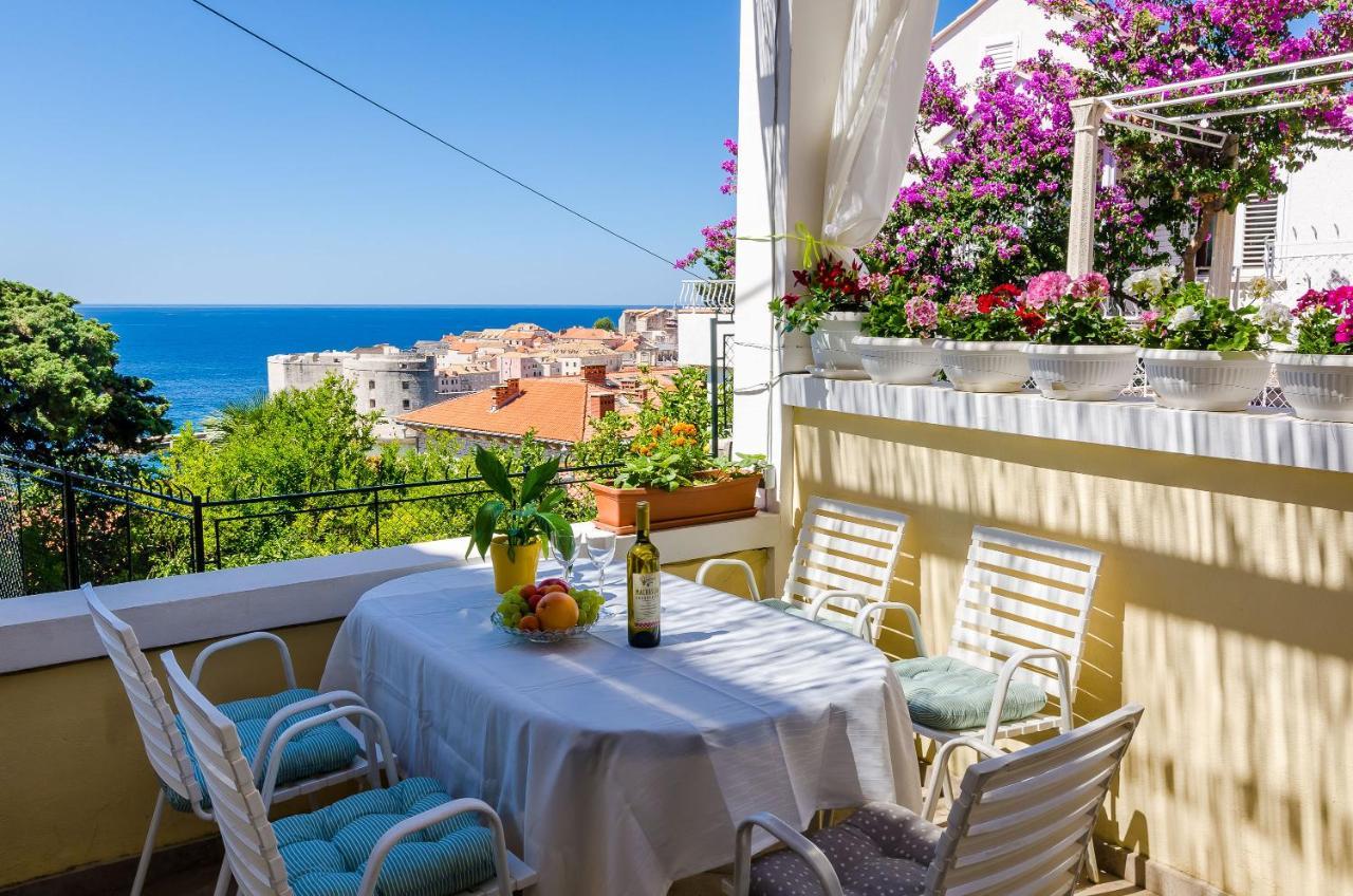 Mimi Dubrovnik